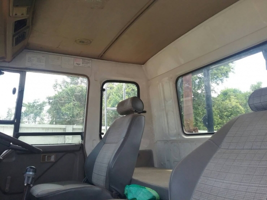 ขาย 550,000 MITSUBICHI หัวลาก Fuso2 เพลา เครื่อง 6D16turbo -220 แรง หัวบาง ยางดี คัสชี รถสวยพร้อมใช้เอกสาร  เล่มพร้อมโอน