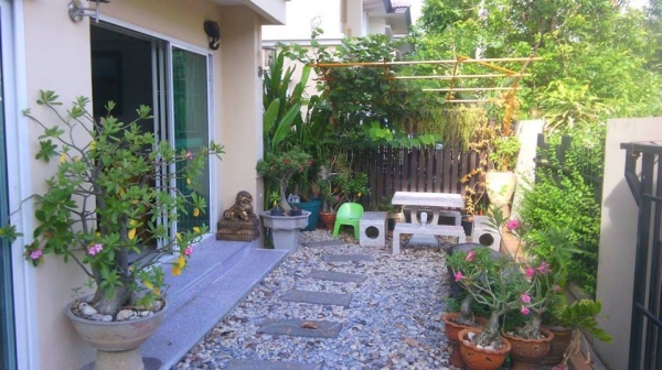 ขายบ้านแฝด พฤกษาวิลเลจ27 เดอะซีซั่น ร่มเกล้า-ลาดกระบัง 36.8 ตร.ว.