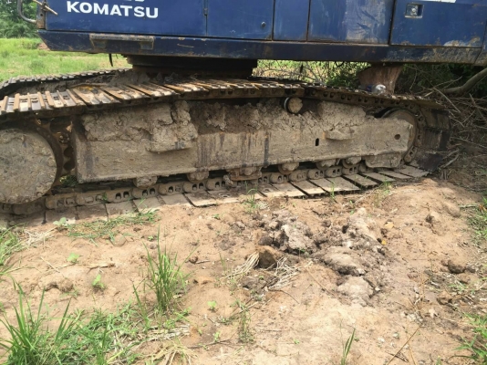 ขาย 595,000 KOMATSU  pc 200-5 เครื่องดี  ปั้มแรง รถสวยพร้อมใช้