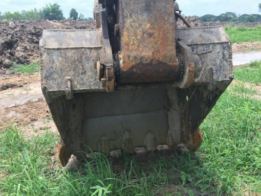 ขาย 595,000 KOMATSU  pc 200-5 เครื่องดี  ปั้มแรง รถสวยพร้อมใช้