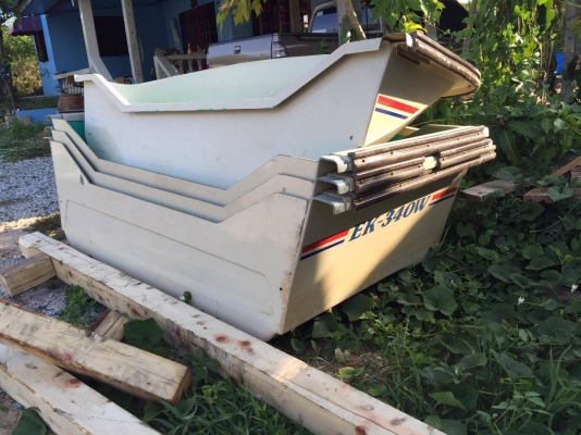 เรือถอดประกอบขนาด 12 ฟุตพร้อมเครื่อง 6 แรง เรือถอดประกอบขนาด 12 ฟุตพร้อมเครื่อง 6 แรง