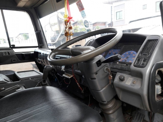 ขายแล้ว ครับ หกล้อ ฮีโน่ FF3H195ปี37ช่วงยาว7.20ม ท้ายลิฟ ยาง900 สภาพดีสวยพร้อมใช้งาน ทะเบียนพร้อมโอน