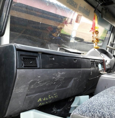 ขายแล้ว ครับ หกล้อ ฮีโน่ FF3H195ปี37ช่วงยาว7.20ม ท้ายลิฟ ยาง900 สภาพดีสวยพร้อมใช้งาน ทะเบียนพร้อมโอน