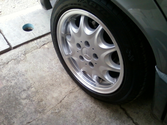 MAX BENZ  5 รู 112 ทำสี ขอบเงางาม (เฉพาะMAX)