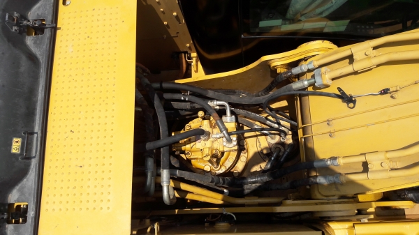 ขายCAT 320D รถสภาพ 90\%ซีเลี่ยน*7650*สูงแล้วครับ เครื่องฝาเหลือง สวยมากครับ รถเอกเล่มทะเบียนปีจด59 ครับ ขายCAT 320D รถสภาพ 90\%ซีเลี่ยน*7650*สูงแล้วครับ เครื่องฝาเหลือง สวยมากครับ รถเอกเล่มทะเบียนปีจด59 ครับ