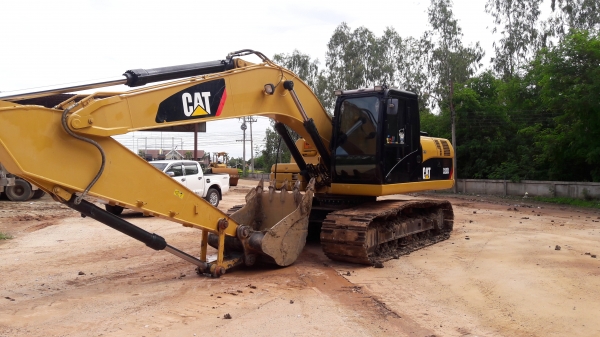 ขายCAT 320D รถสภาพ 90\%ซีเลี่ยน*7650*สูงแล้วครับ เครื่องฝาเหลือง สวยมากครับ รถเอกเล่มทะเบียนปีจด59 ครับ ขายCAT 320D รถสภาพ 90\%ซีเลี่ยน*7650*สูงแล้วครับ เครื่องฝาเหลือง สวยมากครับ รถเอกเล่มทะเบียนปีจด59 ครับ