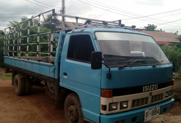 หกล้อ อีซูชุ KS32-115แรง ยาว5 สภาพดีพร้อมใช้งาน ทะเบียนพร้อมโอน