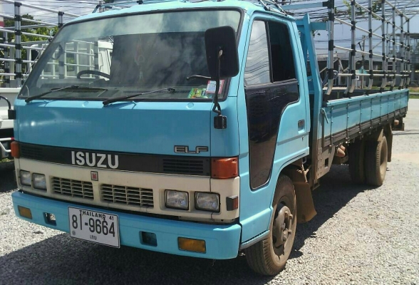 หกล้อ อีซูชุ KS32-115แรง ยาว5 สภาพดีพร้อมใช้งาน ทะเบียนพร้อมโอน