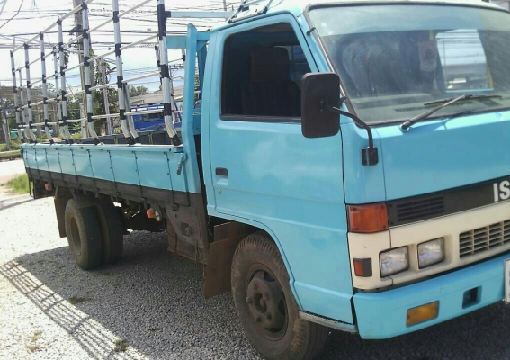 หกล้อ อีซูชุ KS32-115แรง ยาว5 สภาพดีพร้อมใช้งาน ทะเบียนพร้อมโอน