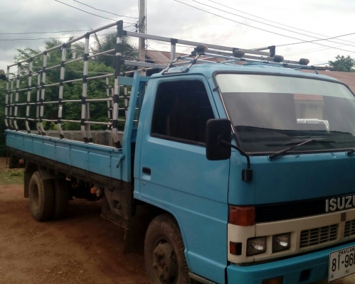 หกล้อ อีซูชุ KS32-115แรง ยาว5 สภาพดีพร้อมใช้งาน ทะเบียนพร้อมโอน