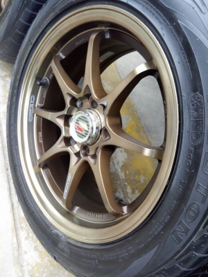 ขอบ 15 หน้า 7 หลัง 8 ใส่รถ 4 รู 100 และ 114 พร้อมยาง