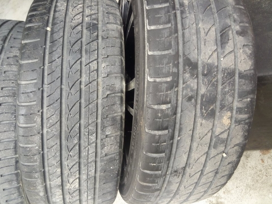 แม็กขอบ 17 กว้าง 7 ออฟ 40 พร้อมยาง ใส่รถ 4 รู 100