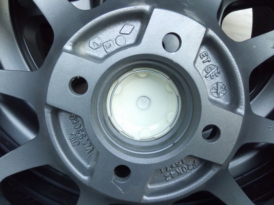 แม็กใหม่ขอบ 15 กว้าง 7 พร้อมยาง ราคาถูก