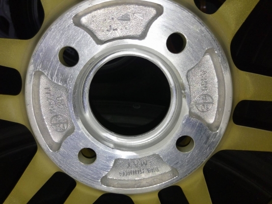 แม็กใหม่ RPF1 ขอบ 15 กว้าง 7 ราคาถูกเพียงชุดละ 7500 แม็กใหม่ RPF1 ขอบ 15 กว้าง 7 ราคาถูกเพียงชุดละ 7500