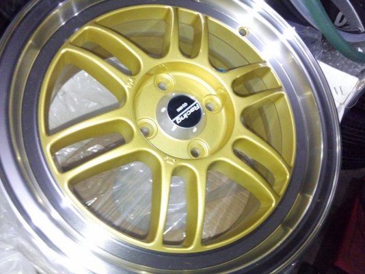 แม็กใหม่ RPF1 ขอบ 15 กว้าง 7 ราคาถูกเพียงชุดละ 7500 แม็กใหม่ RPF1 ขอบ 15 กว้าง 7 ราคาถูกเพียงชุดละ 7500