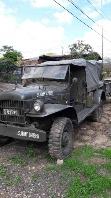 ขอลงขายรถจี๊ปเดิมๆแท้สวยรุ่นนี้หายากมากครับ ขอลงขายรถจี๊ปเดิมๆแท้สวยรุ่นนี้หายากมากครับ