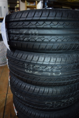 ขายยางใหม่ 205/65R15 สำหรับรถบ้าน ถูกสุดๆทั้งชุด 6,600 บาท ขายยางใหม่ 205/65R15 สำหรับรถบ้าน ถูกสุดๆทั้งชุด 6,600 บาท