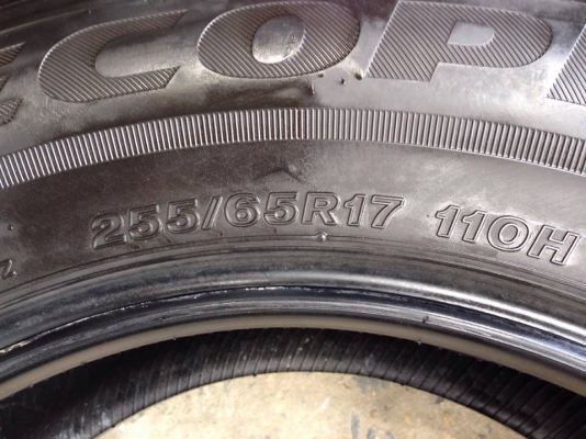ยาง Bridgstone 255-65-17 รุ่น ECOPLA ep 850 ปี 15 ครบชุด 4 เส้น 6500 สภาพสวยๆไม่บวมไม่กินข้างดอกยางเหลือเยอะเอาไปวิ่งกันใด้อีกยาวค่ะ