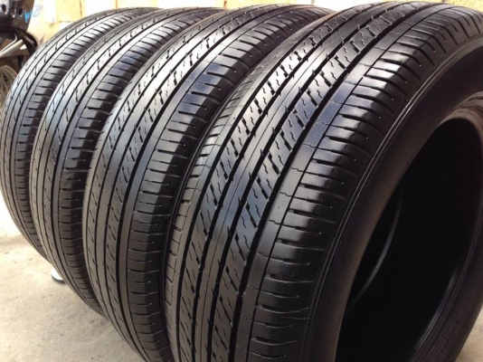 ยาง DUNLOP 215-65-16 ปี 15 ครบชุด 4 เส้น 5500 สภาพสวยๆดอกยางนิ่มๆไม่มีปะไม่บวมเอาไปวิ่งกันยาวๆราคาเบาๆค่ะ