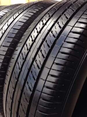 ยาง DUNLOP 215-65-16 ปี 15 ครบชุด 4 เส้น 5500 สภาพสวยๆดอกยางนิ่มๆไม่มีปะไม่บวมเอาไปวิ่งกันยาวๆราคาเบาๆค่ะ