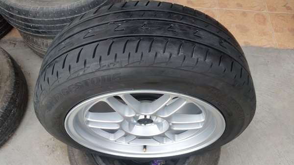 ขายล้อใหม่Rpf1 15 4รู100 หน้า7 ยางเปอร์เช็นปี4614  4 ล้อ  ล้อใหม่RPF1ขอบ15 4รู100 กว้าง7 ET35**ยาง\%185/55/15 ปี 4614 BRIDGESTONE EP200   ดอกสวยๆเท่ากันทุกเส้นใช้ต่อได้ยาวๆ *แถมน็อตสี 1 ชุด*จุ๊บเลท*  ราคาพร้อมเปลี่ยน+ถ่วงครบ  **รับบัตรเครดิตทุกธนาคาร**(ส่ง