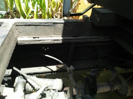 หกล้อ ฮีโน FF3H195ช่วงยาว7.20ม สภาพดีพร้อมใช้ ทะเบียนพร้อมโอน