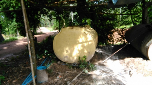 ขายแทงค์น้ำครับ สภาพดี ไม่สนิมไม่ผุ