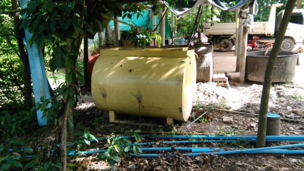 ขายแทงค์น้ำครับ สภาพดี ไม่สนิมไม่ผุ