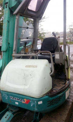 แบคโฮ YANMAR เก่านอก รุ่น B3-3A แบคโฮ YANMAR เก่านอก รุ่น B3-3A