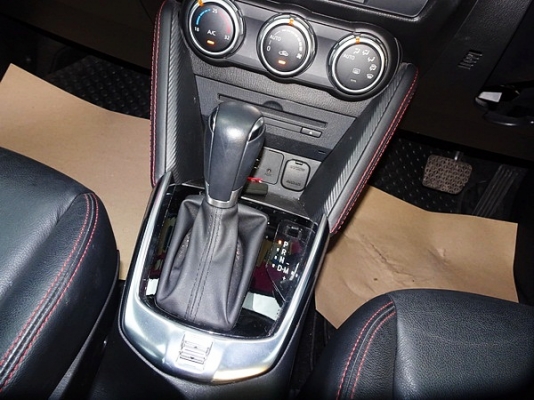 MAZDA 2 1.3 SkyActive-G 4DR AT ปี 2015