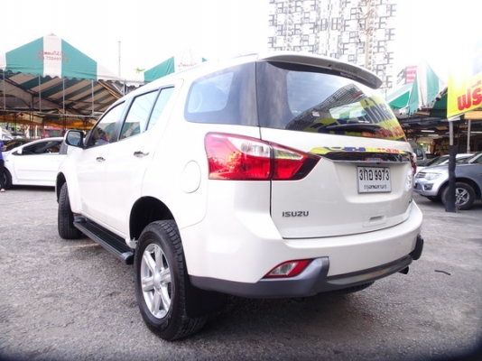 ISUZU MU-X 2.5VGS NAVI AT ปี2015 ISUZU MU-X 2.5VGS NAVI AT ปี2015