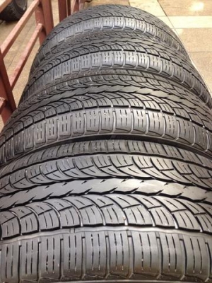 ยาง Mozzo 265 40 22 ปี15 ดอกเต็ม ใช้งานน้อยมาก เนื้อนิ่มสุดๆ ราคาไม่แพง