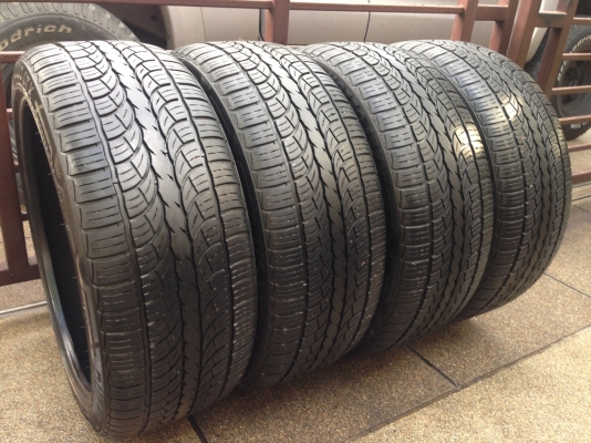 ยาง Mozzo 265 40 22 ปี15 ดอกเต็ม ใช้งานน้อยมาก เนื้อนิ่มสุดๆ ราคาไม่แพง