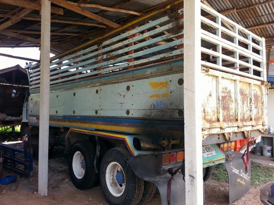 ขายรถ10ล้อ ดั้ม2เพลา ร็อกกี้240 สโลกลาง รถสวยสภาพดี เอกสารพร้อมโอน ราคา870,000 สนใจโทร 090-8588220คุณนะ 093-3258446คุณบิว หรือเข้าดูสินค้าอื่นๆได้ที่ www.narong2truck.com หรือ www.truck.in.th/498 หรือเพจFacebook ณรงค์ ซื้อขายรถมือสอง (เว็บไซต์ส่วนตัว) หรื