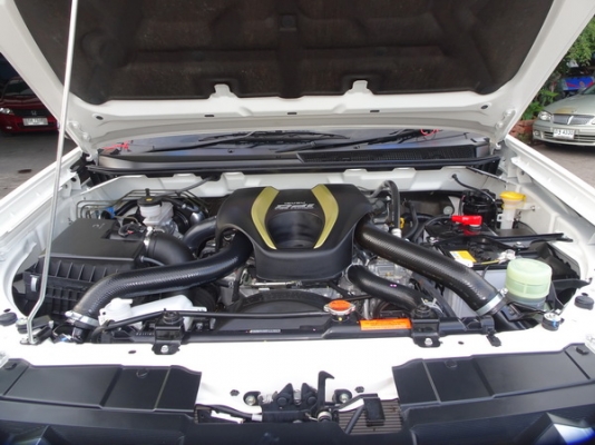 ISUZU MU-X 2.5VGS NAVI AT ปี2015 ISUZU MU-X 2.5VGS NAVI AT ปี2015