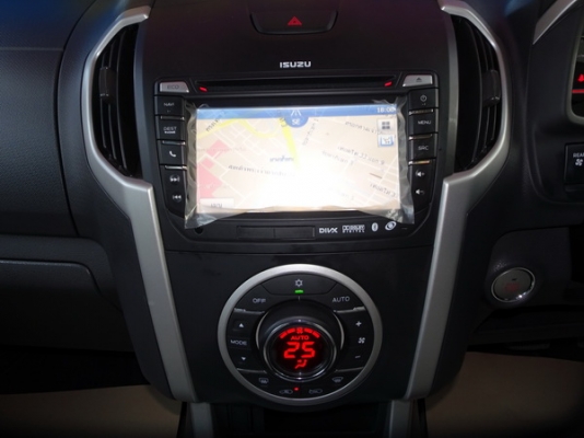 ISUZU MU-X 2.5VGS NAVI AT ปี2015 ISUZU MU-X 2.5VGS NAVI AT ปี2015