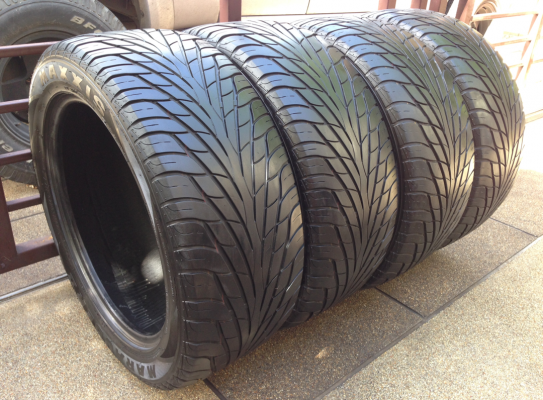 ยาง Maxxis 265 50 20 ปลายปี13 ดอกเต็ม ใช้ยาว ราคาไม่แพง