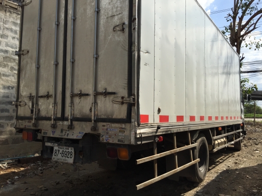 ขายรถตู้เย็น ISUZU FTR240 CNG ปี55 วิ่ง2แสน ติดตู้เย็น COOLTEMP -20c ยาว 7.5เมตร ขายรถตู้เย็น ISUZU FTR240 CNG ปี55 วิ่ง2แสน ติดตู้เย็น COOLTEMP -20c ยาว 7.5เมตร