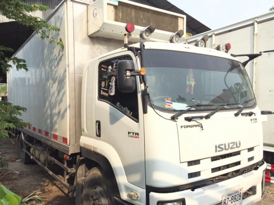 ขายรถตู้เย็น ISUZU FTR240 CNG ปี55 วิ่ง2แสน ติดตู้เย็น COOLTEMP -20c ยาว 7.5เมตร