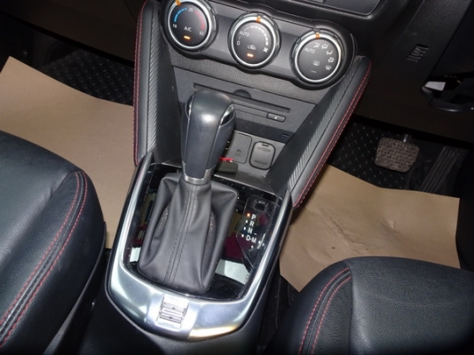 MAZDA 2 1.3 SkyActive-G 4DR AT ปี 2015