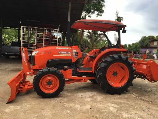 ขายรถไถคูโบต้าL4708แรงราคา350000บาท  มีไบมีดและโลตารีหนึ่งอันพร้อมใช้งานสายๆครับสนใจ โทร0813655997 อำพร พาเจริญ ต วังบัว อ คลองขลุง จ กำแพงเพชร