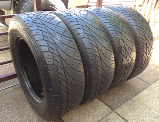 ยาง Nitto 420S 265 65 17 ปี13 ดอกเยอะ เนื้อนิ่มๆ ราคาไม่แพง