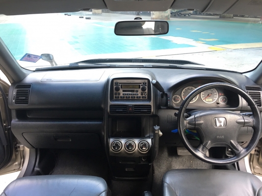 HONDA CR-V 2.0 i-VTEC สีน้ำตาล ปี 2003เลขตัวถัง 588 ท๊อปสุดในรุร่น HONDA CR-V 2.0 i-VTEC สีน้ำตาล ปี 2003เลขตัวถัง 588 ท๊อปสุดในรุร่น