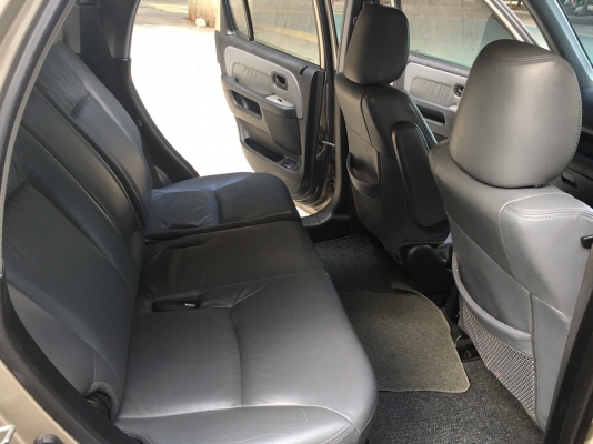 HONDA CR-V 2.0 i-VTEC สีน้ำตาล ปี 2003เลขตัวถัง 588 ท๊อปสุดในรุร่น HONDA CR-V 2.0 i-VTEC สีน้ำตาล ปี 2003เลขตัวถัง 588 ท๊อปสุดในรุร่น