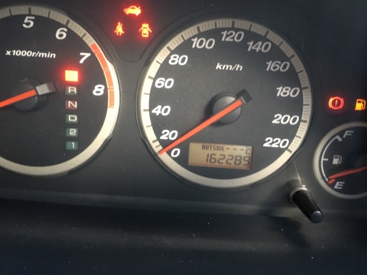 HONDA CR-V 2.0 i-VTEC สีน้ำตาล ปี 2003เลขตัวถัง 588 ท๊อปสุดในรุร่น HONDA CR-V 2.0 i-VTEC สีน้ำตาล ปี 2003เลขตัวถัง 588 ท๊อปสุดในรุร่น