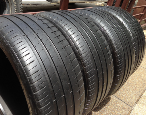 ยาง Michelin 225 45 18 กลางปี13 พร้อมใช้งาน ราคาไม่แพง ยาง Michelin 225 45 18 กลางปี13 พร้อมใช้งาน ราคาไม่แพง