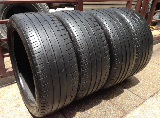 ยาง Michelin 225 45 18 กลางปี13 พร้อมใช้งาน ราคาไม่แพง