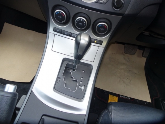 MAZDA 3 1.6 5DOOR AT ปี2013