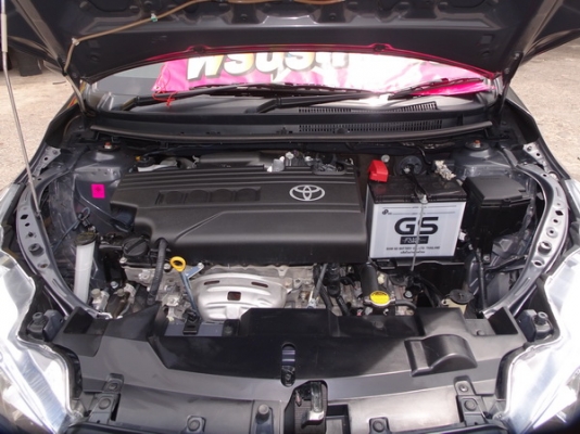 TOYOTA YARIS 1.2AT ปี 2015