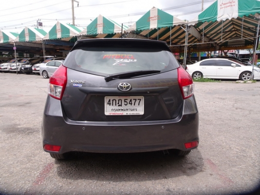TOYOTA YARIS 1.2AT ปี 2015